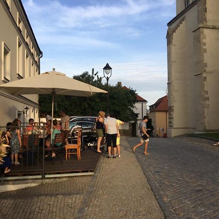 Rezidence Zvon Hotel Znojmo Exterior foto