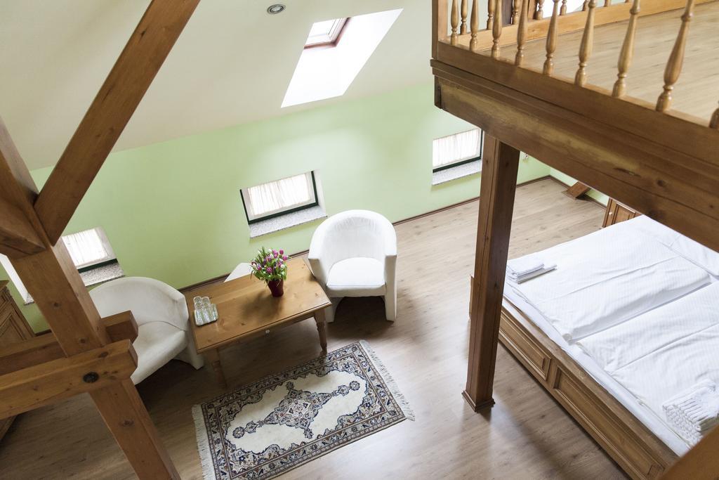 Rezidence Zvon Hotel Znojmo Quarto foto