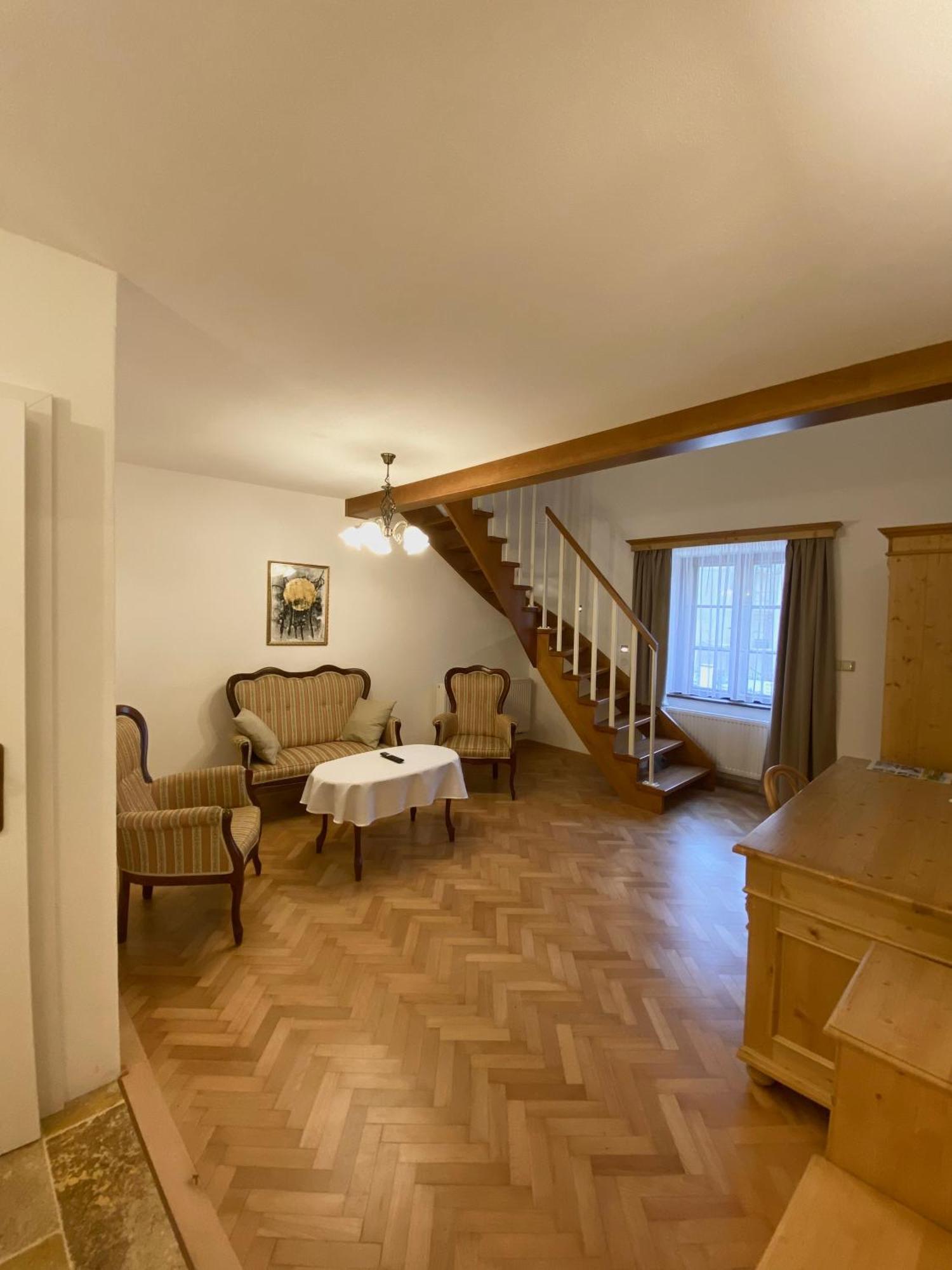 Rezidence Zvon Hotel Znojmo Exterior foto